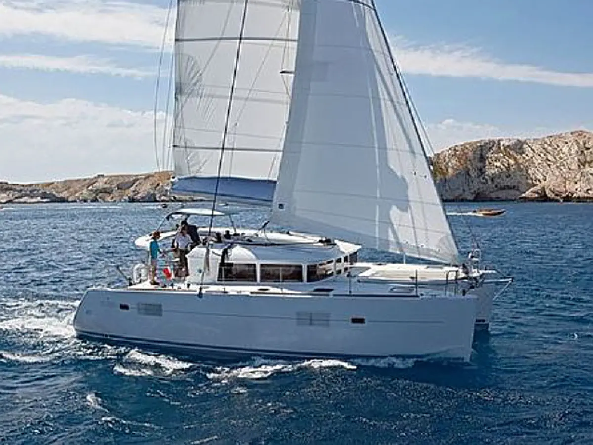 Lagoon 400